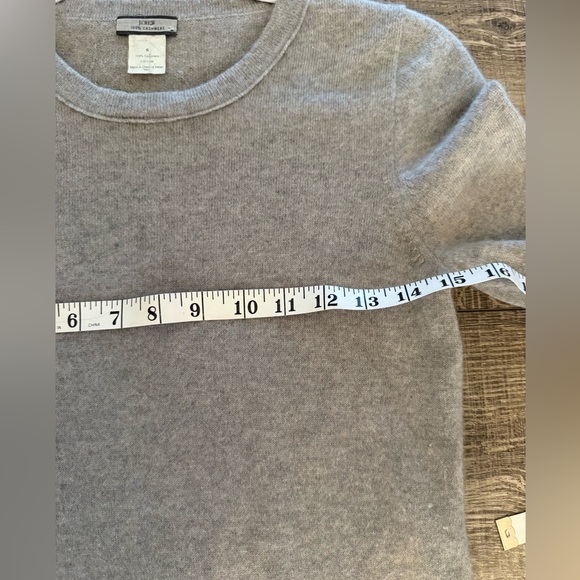 J. Crew Cashmere Sweater Crewneck Gray Small - Picture 4 of 6
